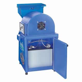 Hawaii�s Finest Battery-Operated Shav-Pro Shaved Ice Machine