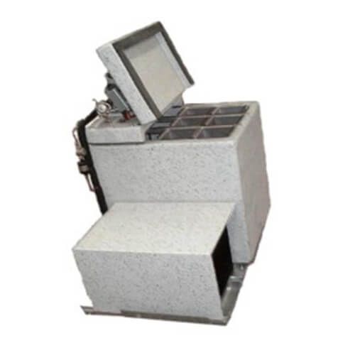 Sno Block Ice Maker -�18 Blocks a Day