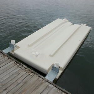 132" x 64" PWC Drive on Dock w/ bunks  