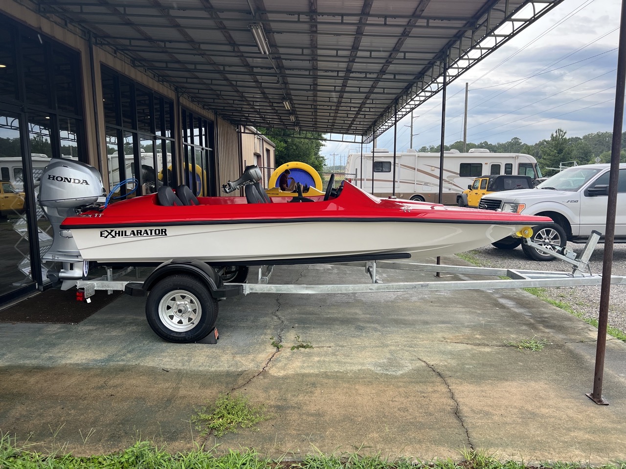 Exilarator red side view