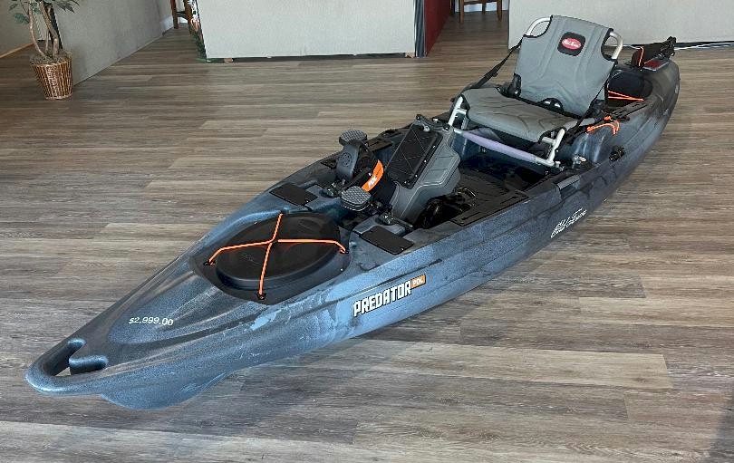 Predator Pedal Powered Kayak *New