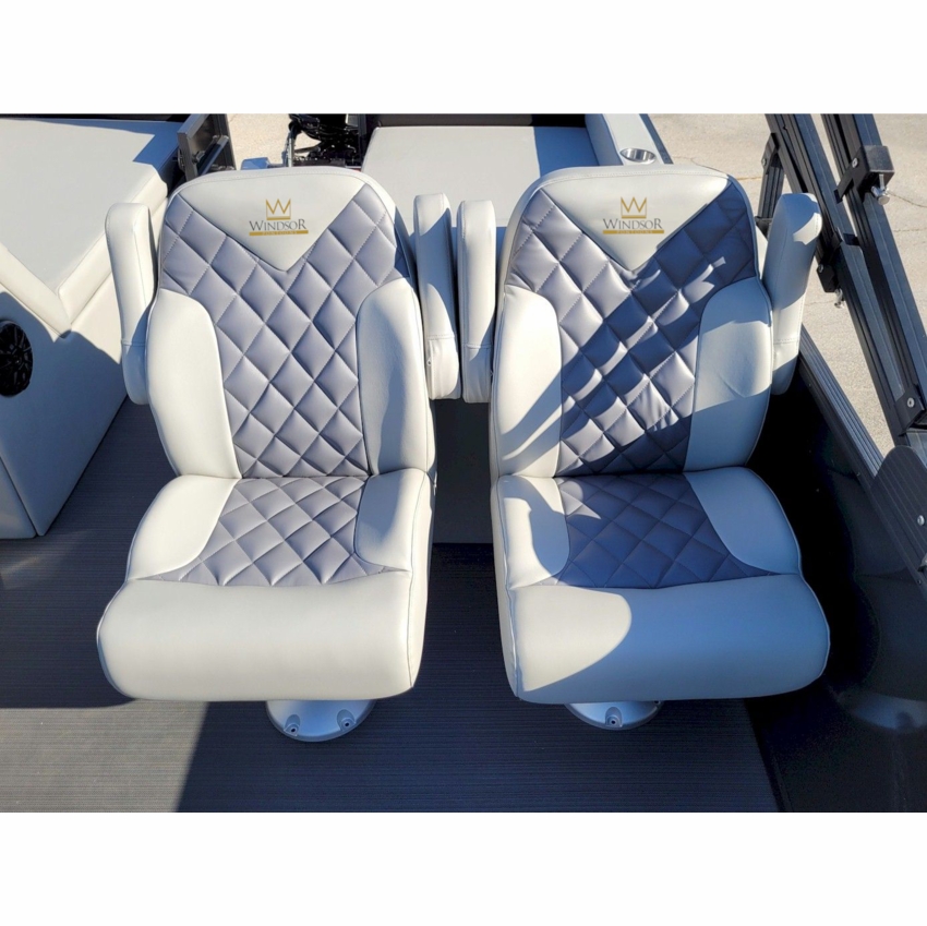 Windsor 238 Lounger Pontoon Boat