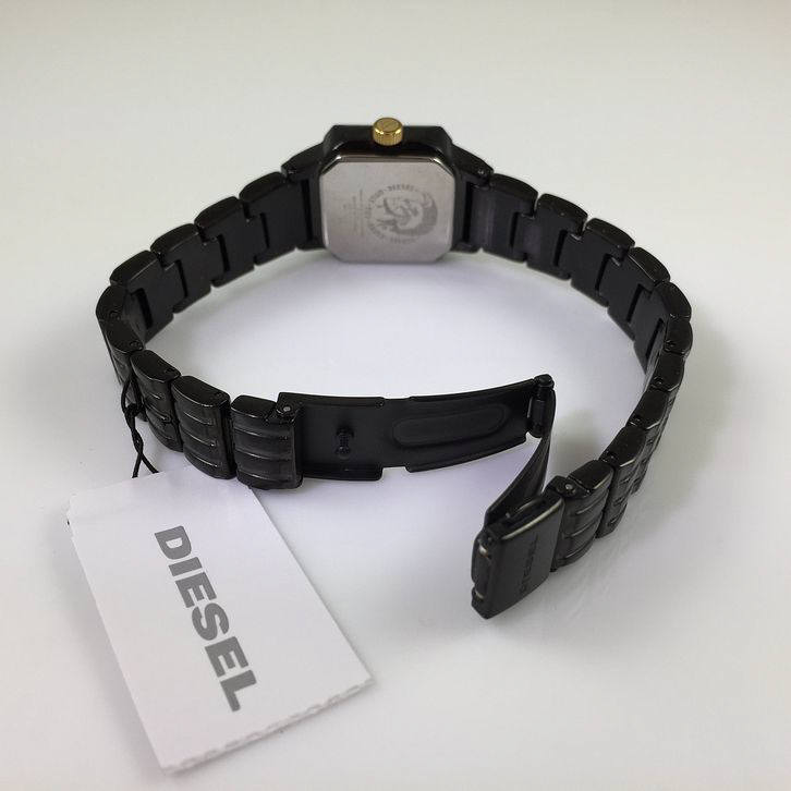 Women's Diesel All Black Elegant Stainless Steel Watch DZ5315
