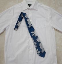 Hawaiian Necktie<br>Blue Pineapple
