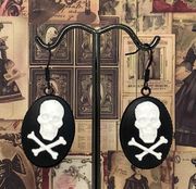 Black & White Skull & Crossbones Jolly Roger Cameo Pierced Earrings