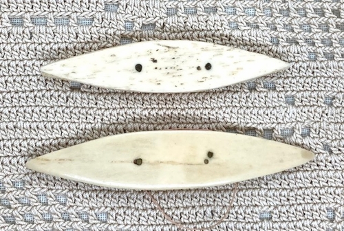 2 Vintage Bone Tatting Shuttles