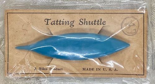 Vintage Blue Plastic Tilco Tatting Shuttle