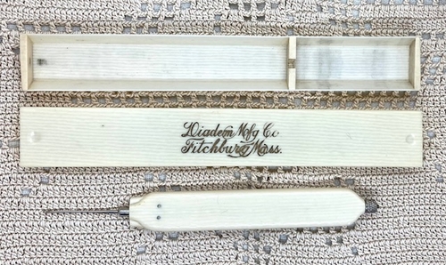 Vintage Celluloid Diadem Lace Crochet Hook w/Case