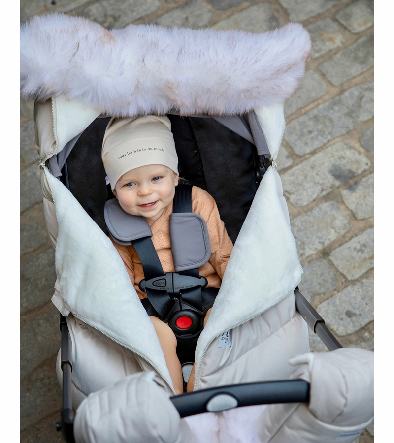 7 A.M. Enfant Car Seat Cocoon Tundra Heather Beige / White Faux Fur