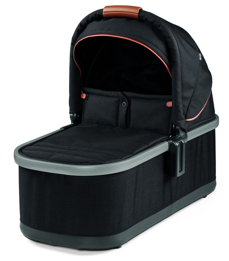 Agio by Peg Perego Z4 Black
