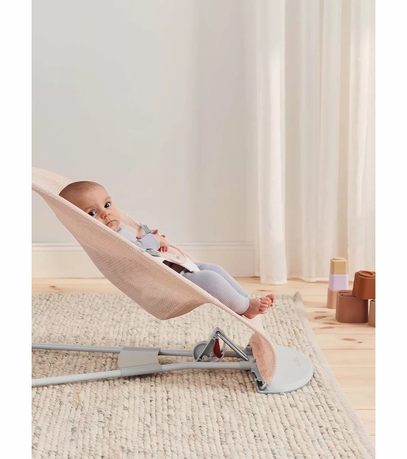 BabyBjorn Bouncer Balance Soft, Mesh Pearly Pink / White