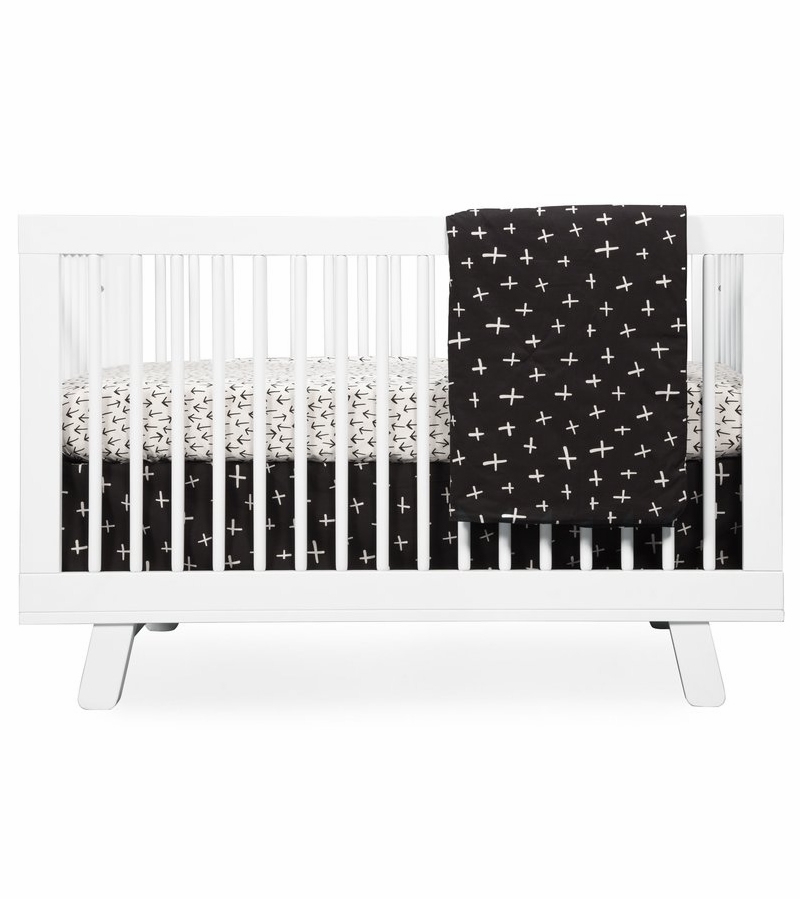 Babyletto Tuxedo Monochrome Arrows Fitted Crib Sheet