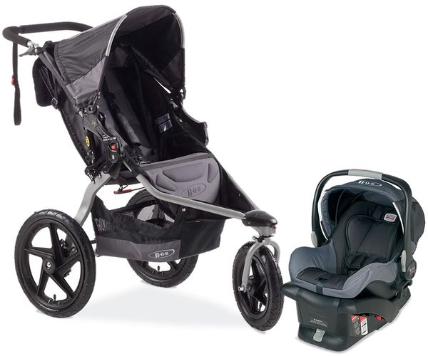 BOB Revolution SE Travel System Black