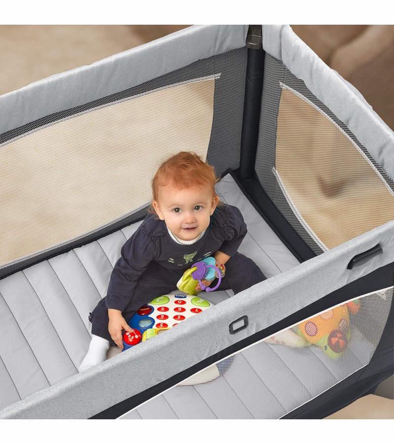 Chicco Lullaby Baby Playard Lilla