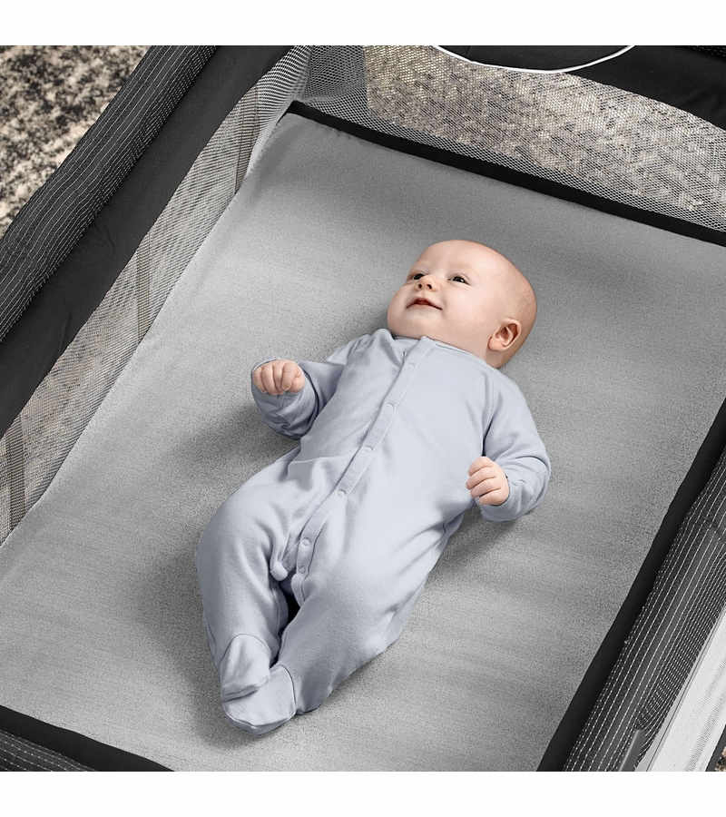 Chicco Lullaby Glow Playard Silhouette