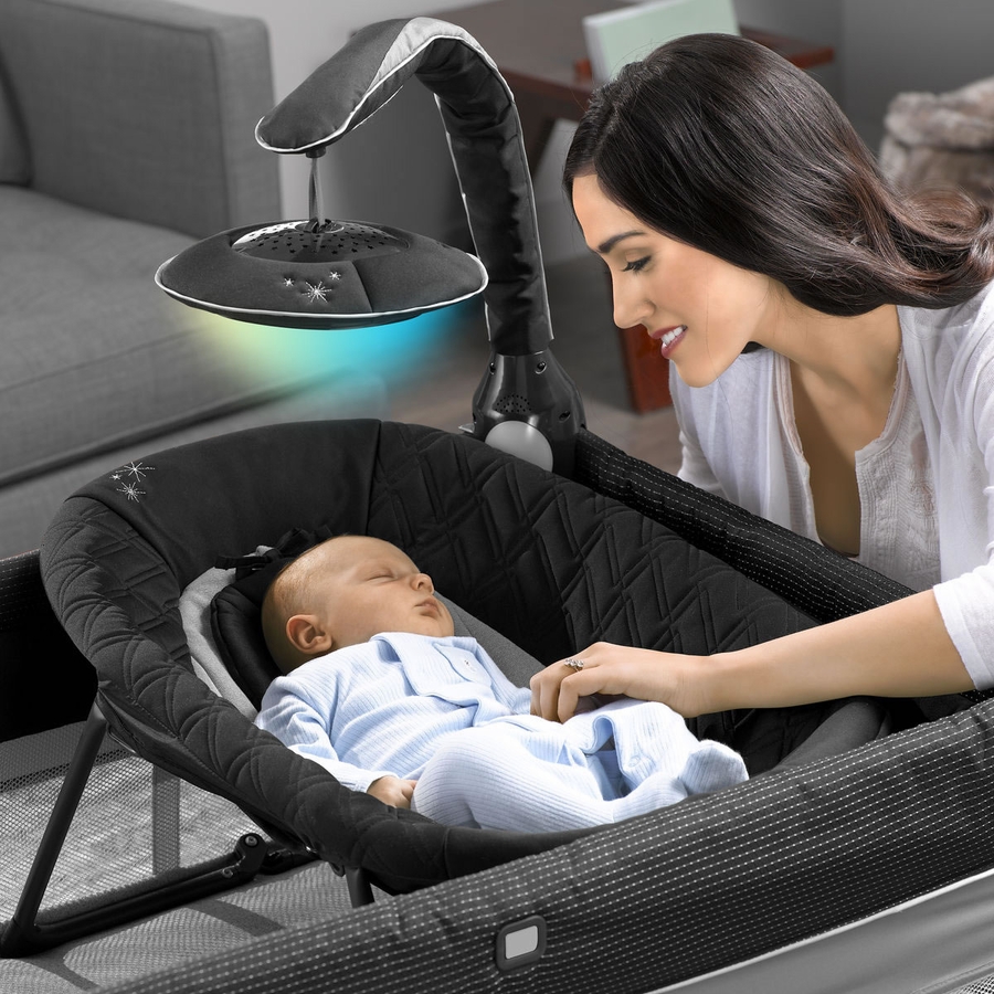 Chicco Lullaby Glow Playard - Silhouette 