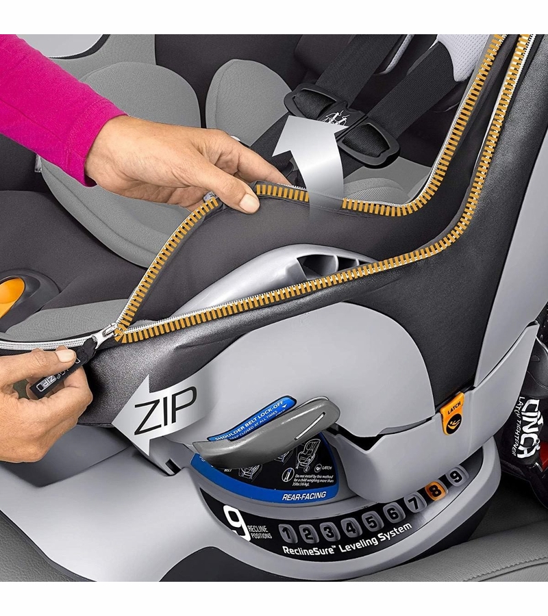 Chicco Nextfit IX ZIP Convertible Car Seat Manhattan