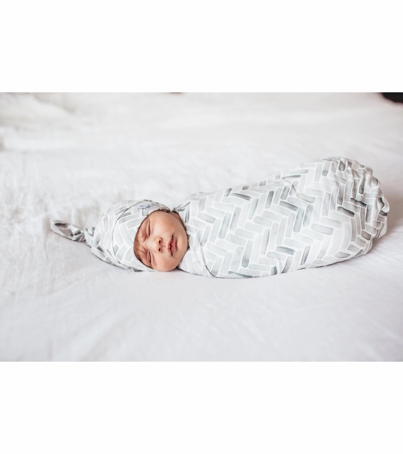 Copper Pearl Newborn Top Knot Hat Alta