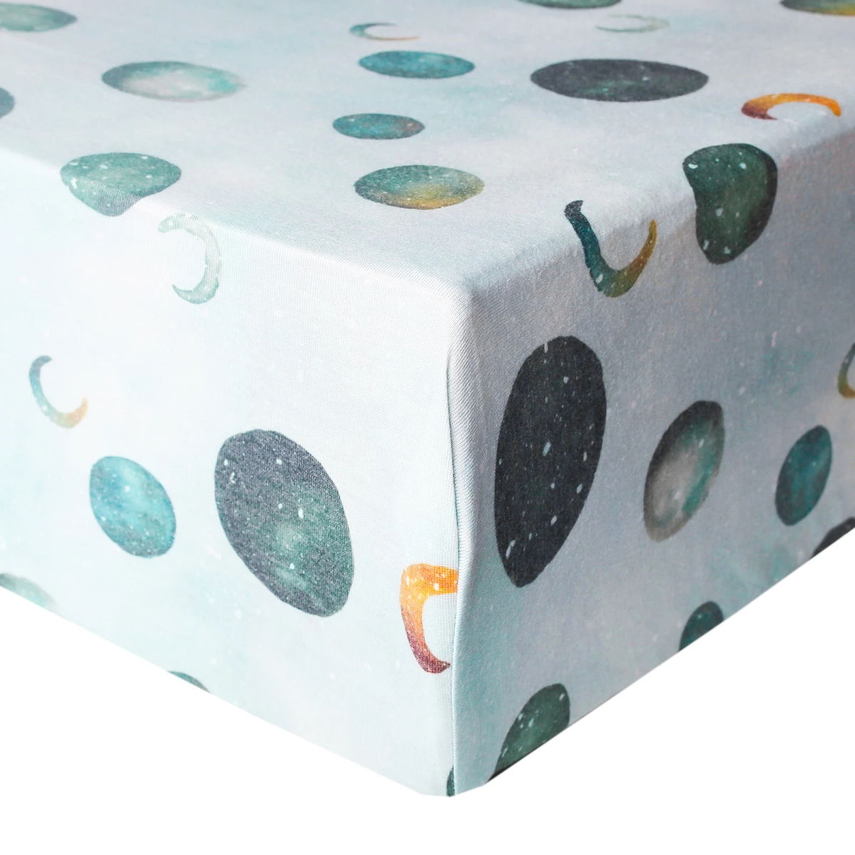 Copper Pearl Premium Fitted Crib Sheet - Lunar