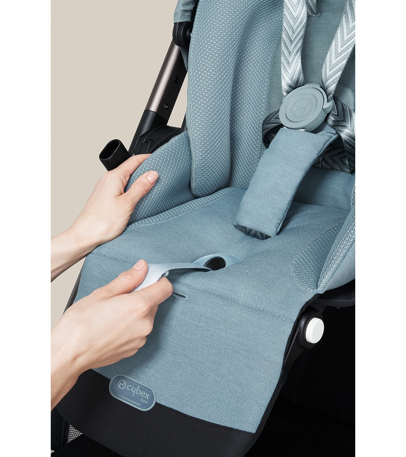 Cybex Balios S Lux 2 Stroller Taupe Frame / Sky Blue