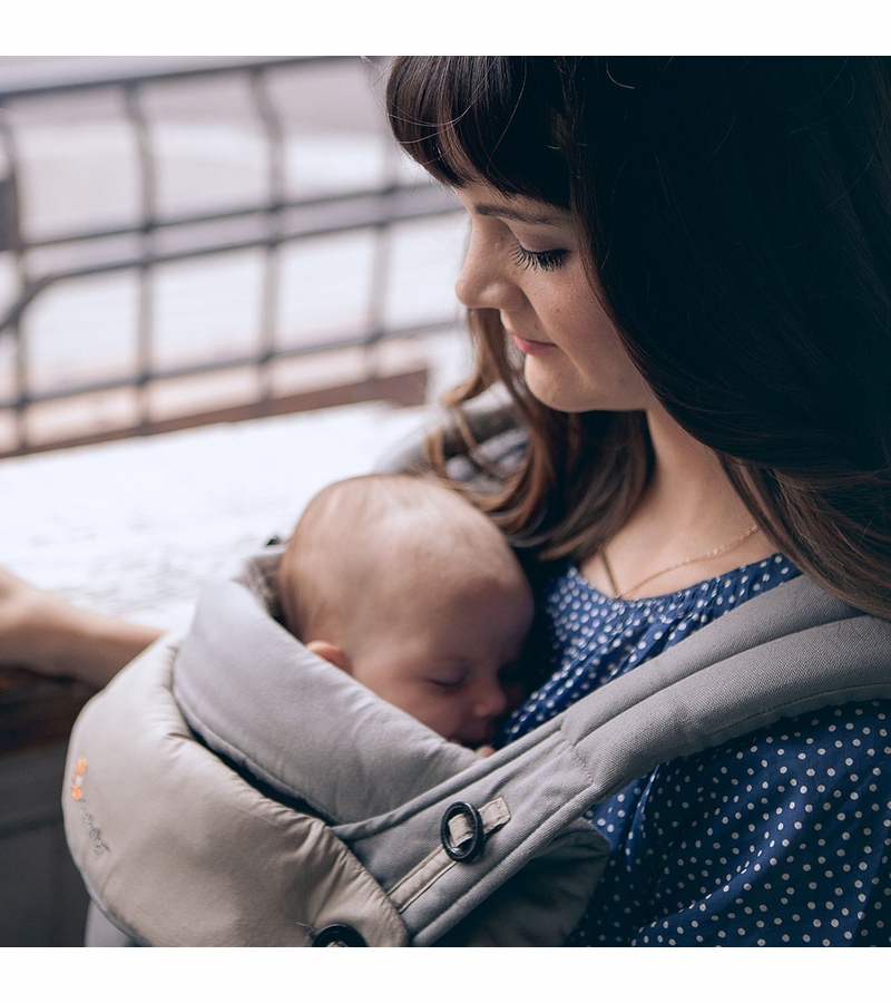 Ergobaby 360 Bundle of Joy Baby Carrier & Insert Grey