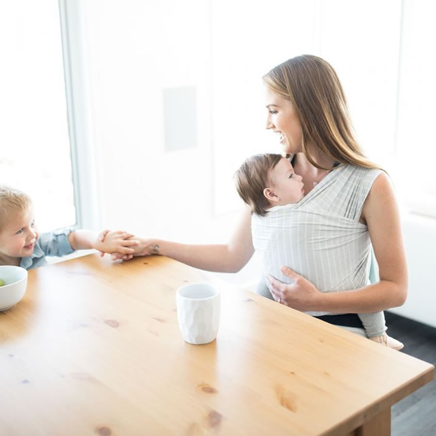 Ergobaby Aura Wrap Grey Stripe