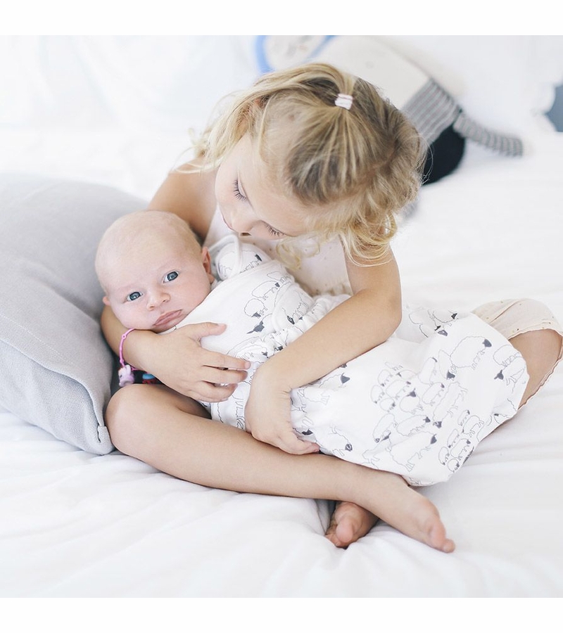 Ergobaby Original Swaddler Sheep