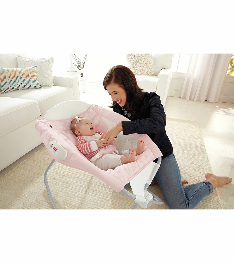 FisherPrice Newborn Rock ‘n Play Sleeper Paisley Floret