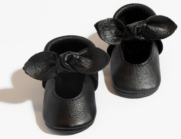 Freshly Picked Knotted Bow Moccasins, Size 2 - Ebony