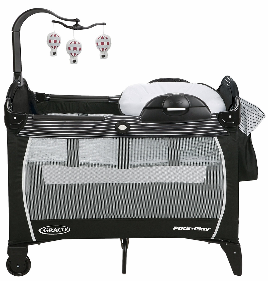 Graco Pack 'n Play Playard Portable Napper & Changer Studio