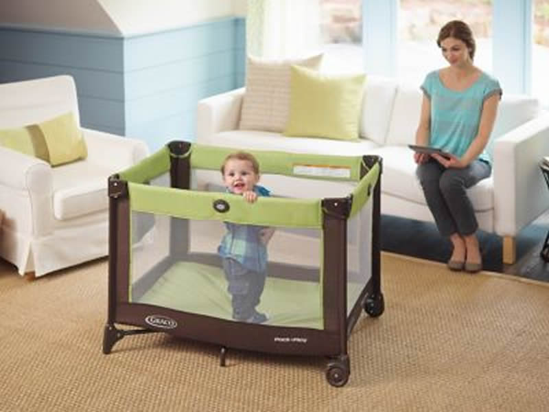 Graco Pack 'n Play Portable Playard Aspery
