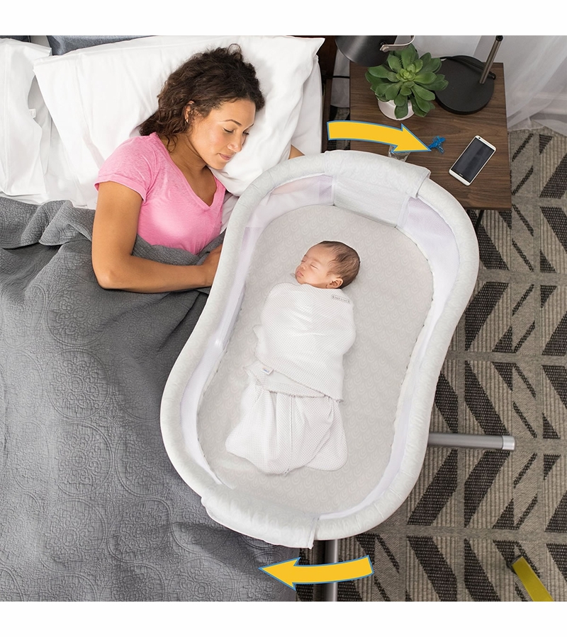HALO Bassinest Swivel Sleeper Premier Silver River Stone