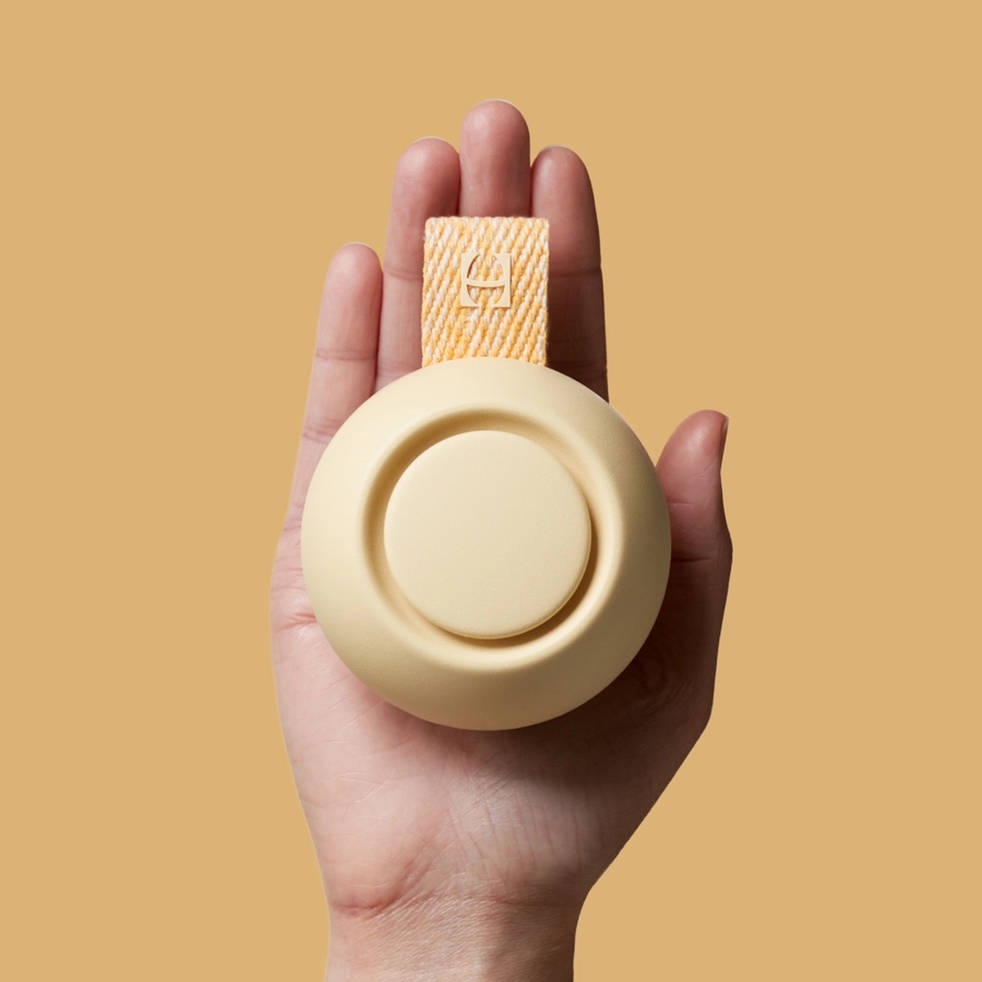 Hatch Rest Go Portable Sound Machine Honey