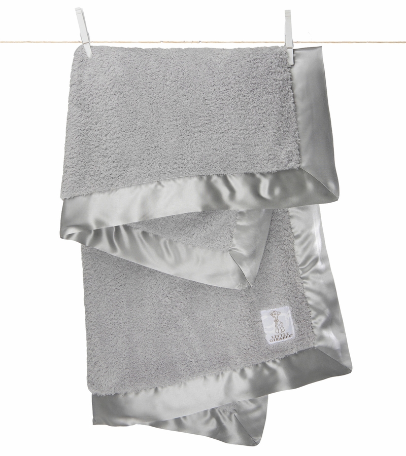 Little Giraffe Chenille Blanket in Silver