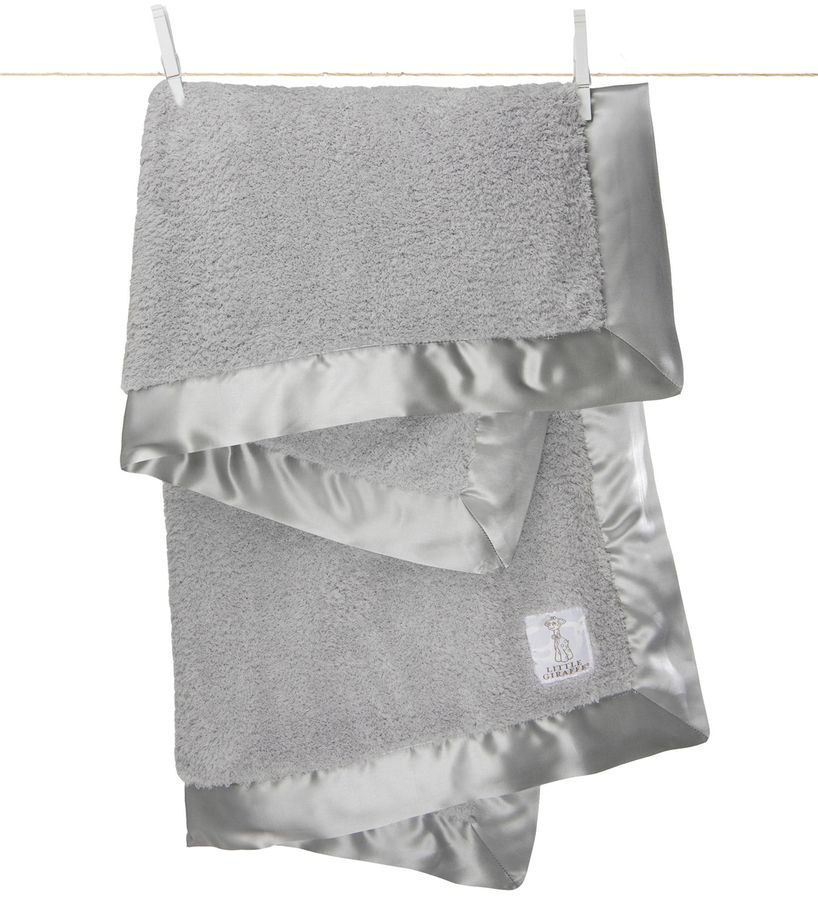 Little Giraffe Chenille Blanket in Silver