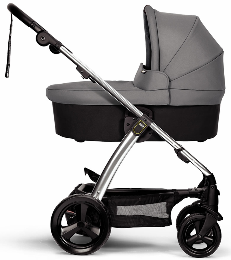 Mamas & Papas Sola 2 Chrome Stroller & Carrycot Grey