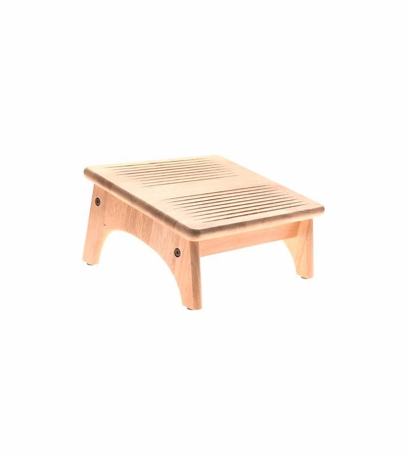 Medela Nursing Stool in Natural