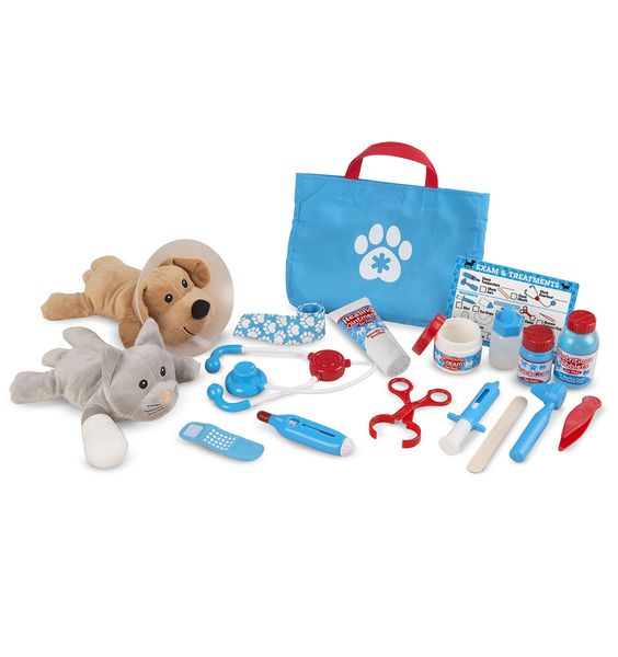 Melissa & Doug Examine & Treat Pet Vet Play Set