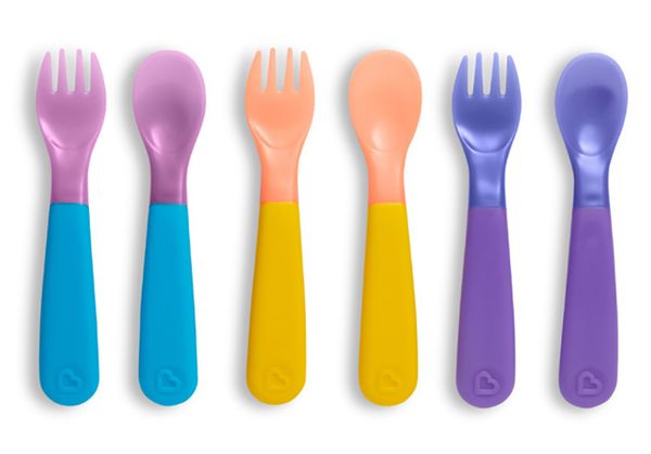 Munchkin ColorReveal Color Changing Toddler Forks & Spoons, 6 Pack