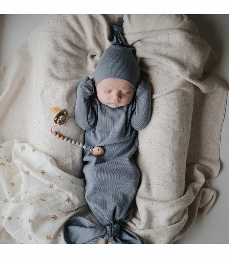 Mushie Ribbed Knotted Baby Gown Tradewinds