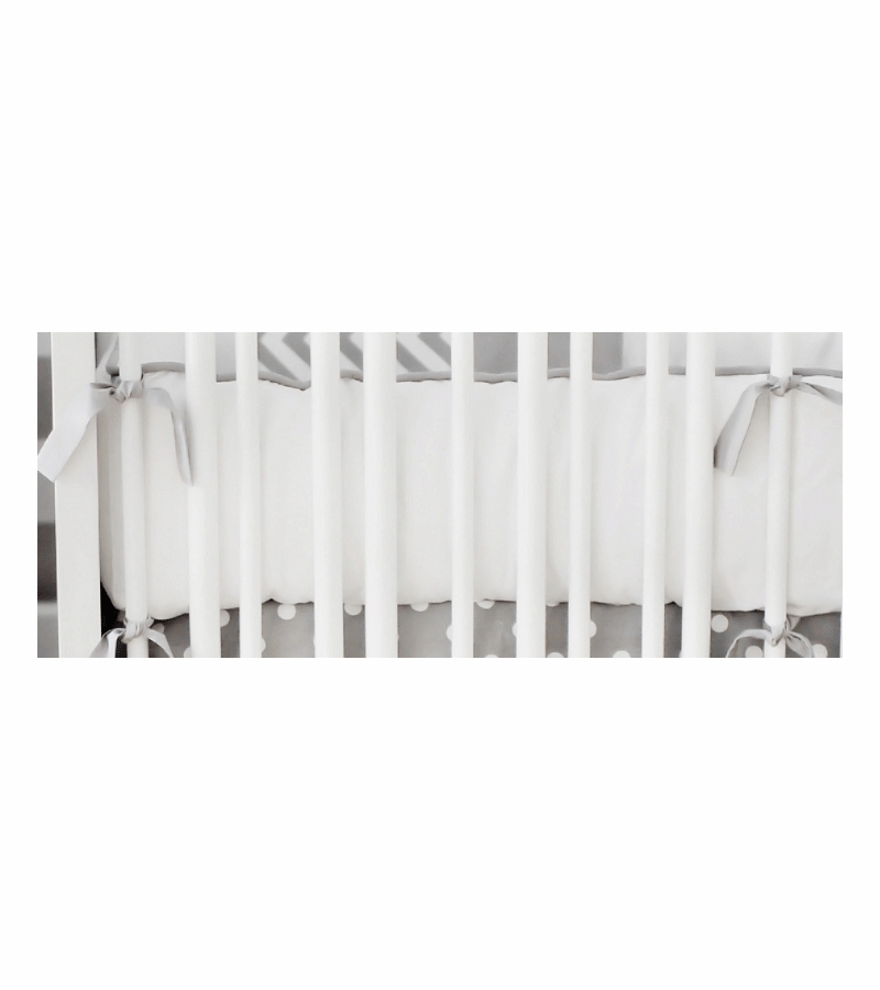 New Arrivals Zig Zag Grey Crib Bumper
