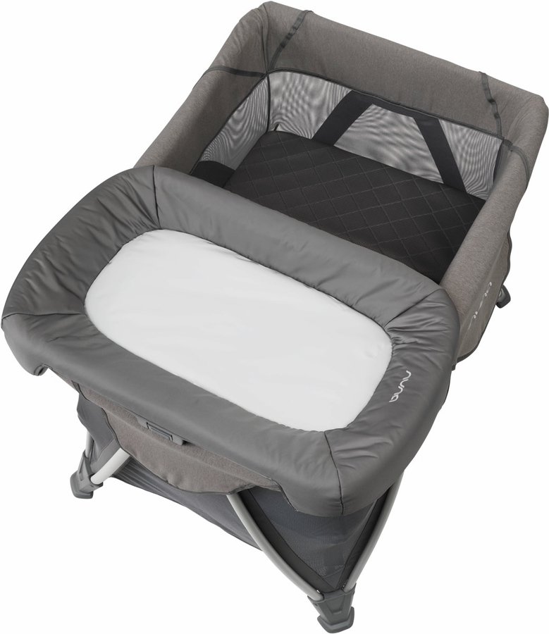 Nuna Sena Aire Playard & Changer Granite