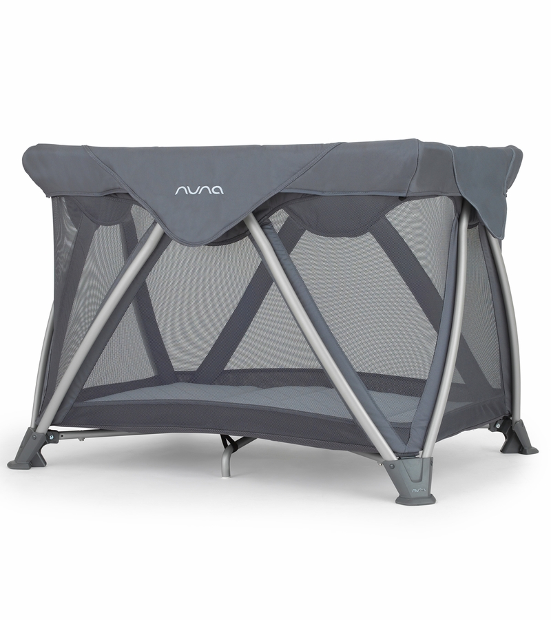 Nuna SENA Aire Playard Graphite