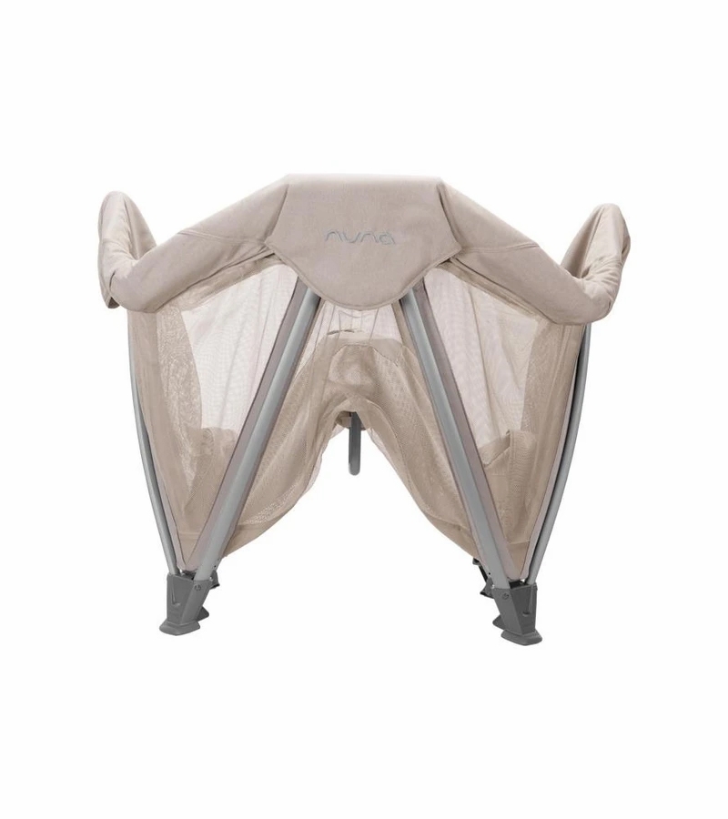 Nuna Sena Aire Playard with Organic Cotton Sheet Champagne