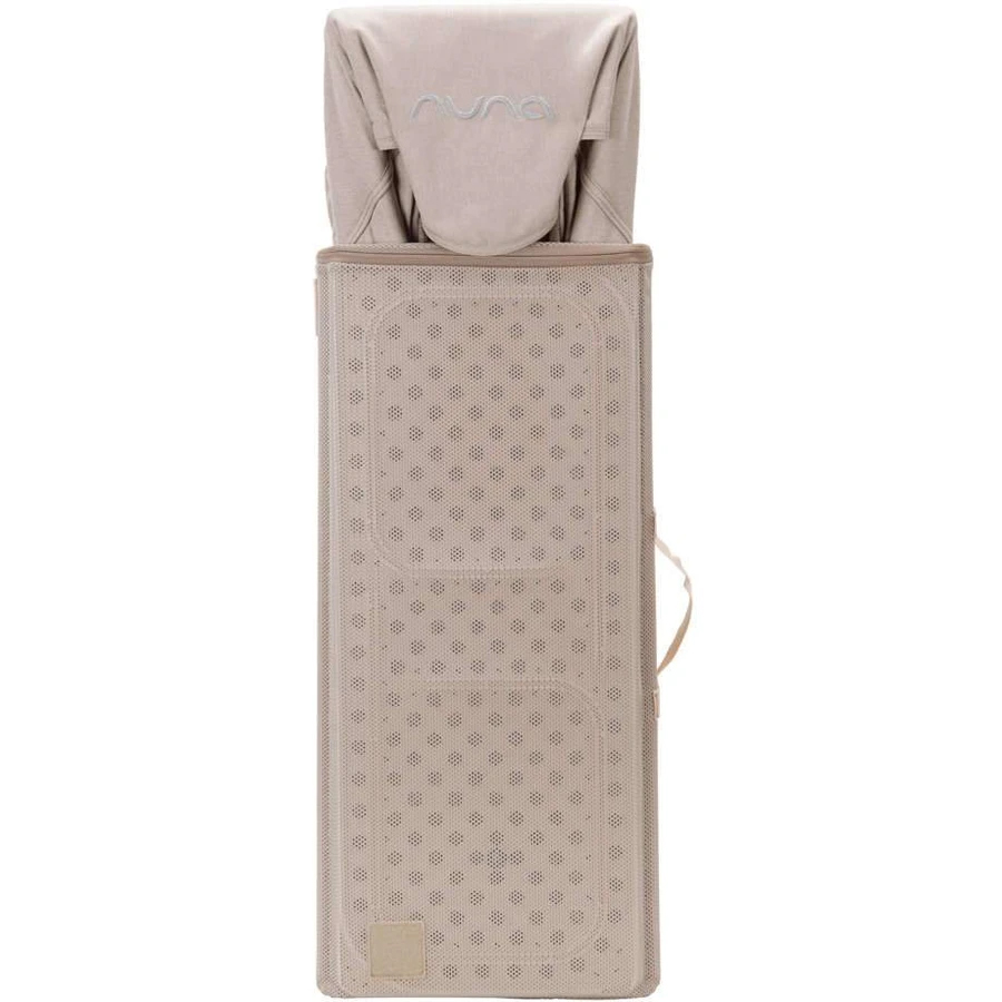 Nuna Sena Aire Playard with Organic Cotton Sheet Champagne