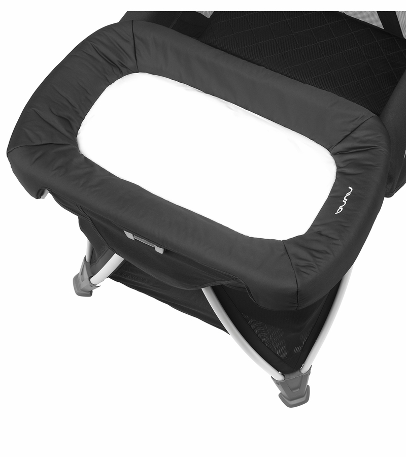Nuna Sena Playard Changer Caviar
