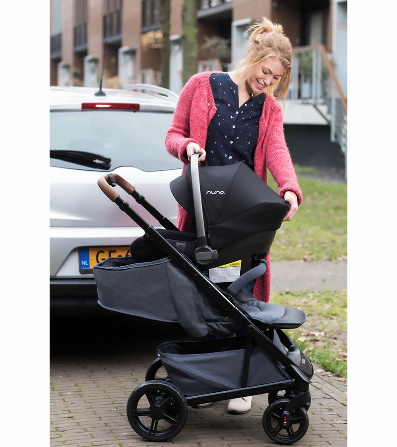Nuna Tavo & Pipa Lite LX Travel System Caviar