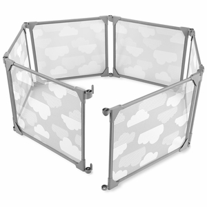 Skip Hop Expandable Enclosure - Grey Clouds
