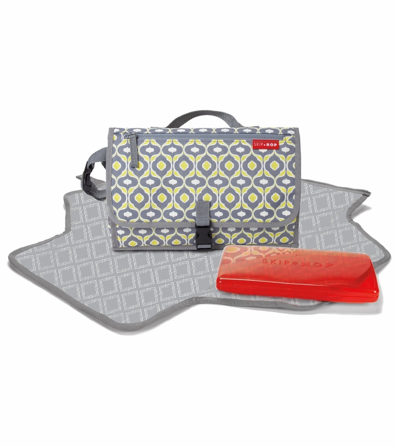 Skip Hop Pronto Changing Station Genie