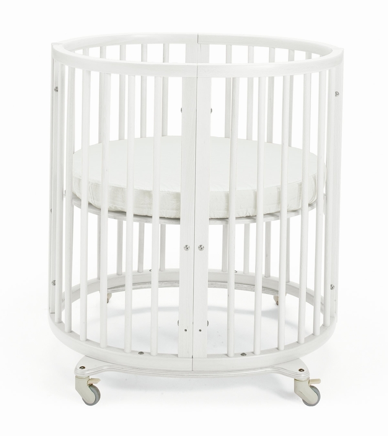 Stokke Sleepi Mini to Crib to Junior Bed Complete Bundle White